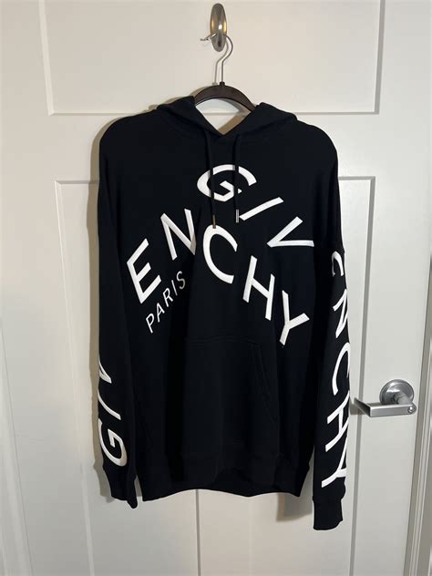 givenchy oberteil pullover|givenchy refracted hoodie.